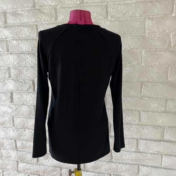 Banana Republic Black V Neck Sweater Size Small - Picture 2 of 6